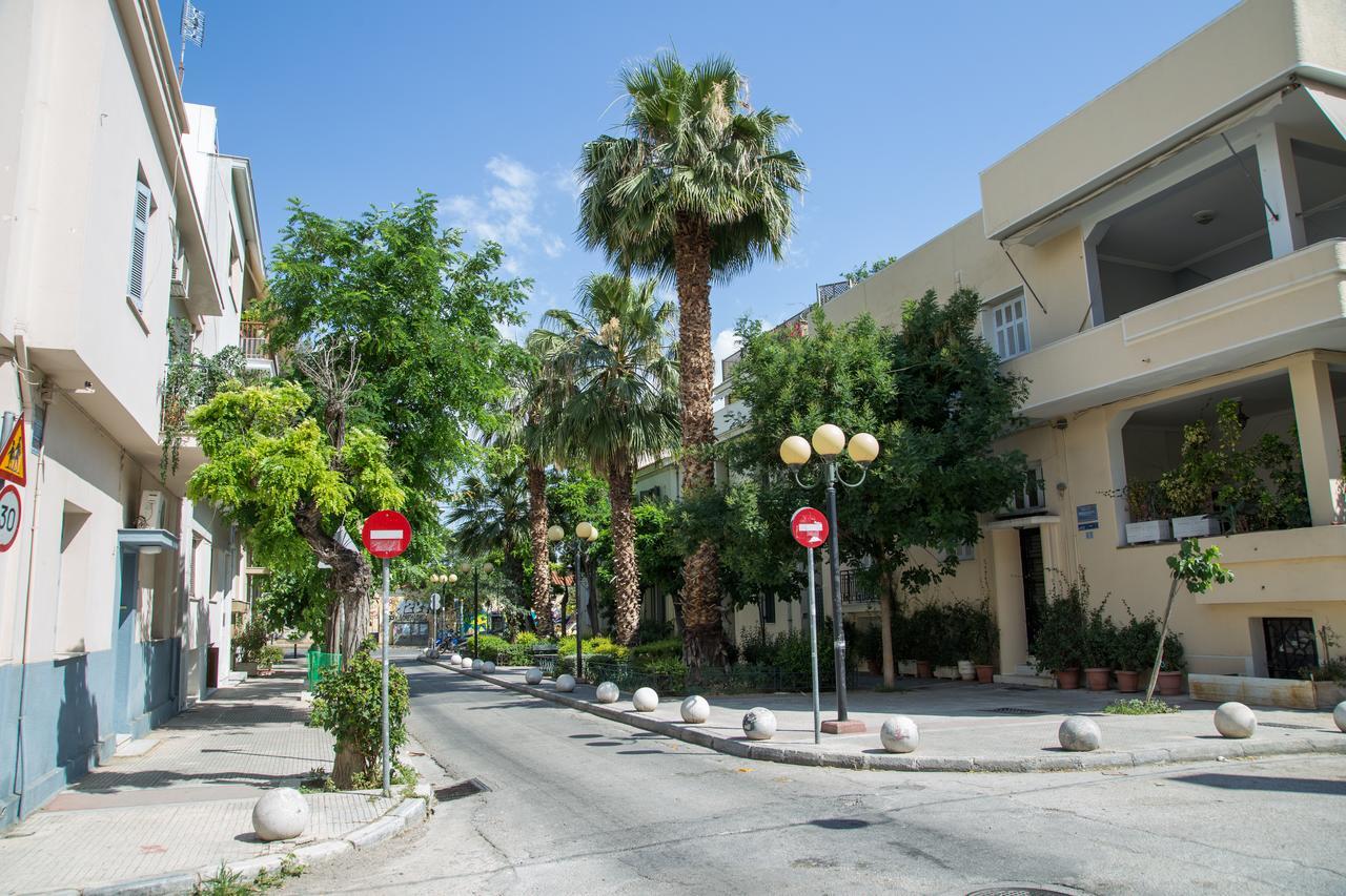 Gk Kalli.Sta Athens Luaran gambar